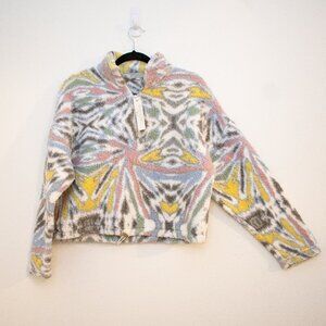 Poof Warm and Cozy Lifestyle  Pastel Print 3/4 Zip Crop Pullover M